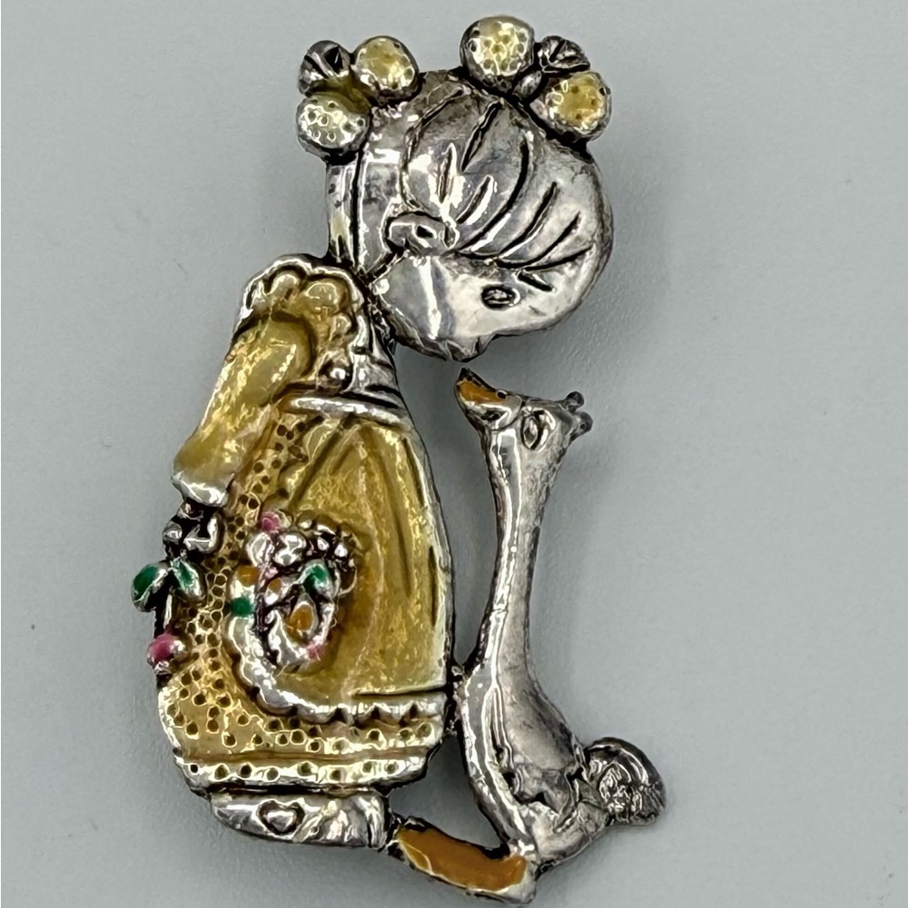 Vintage OPN Signed Girl with Goose Figural Brooch Two Tone Enamel Nursery Rhyme - Picture 5 of 5